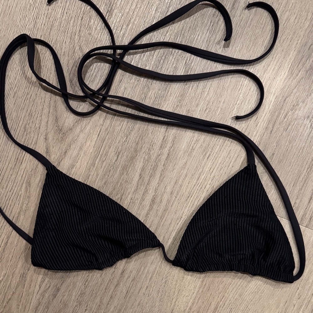 Frankie’s Bikini Top